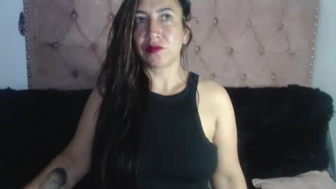 luccy online show from October 7, 11:31 pm