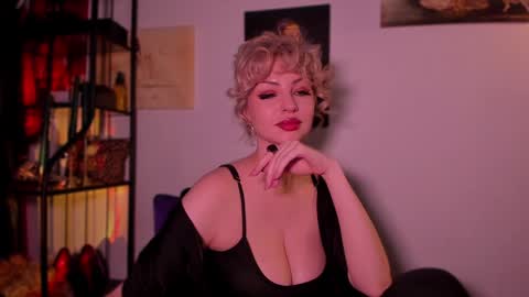   online show from February 3, 8:24 am