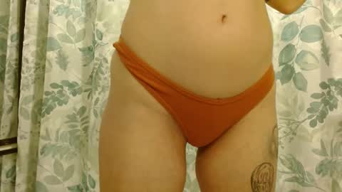 Maxxx online show from December 6, 12:12 am