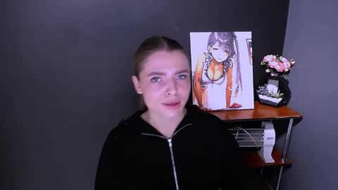 Olivia online show from November 25, 2:08 pm