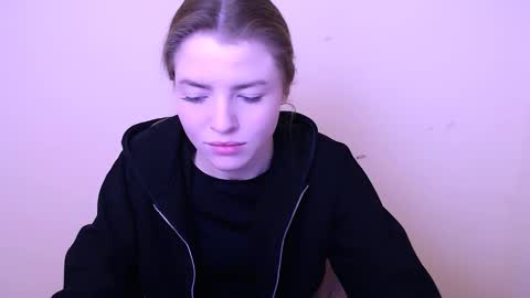 Olivia online show from January 16, 8:22 am