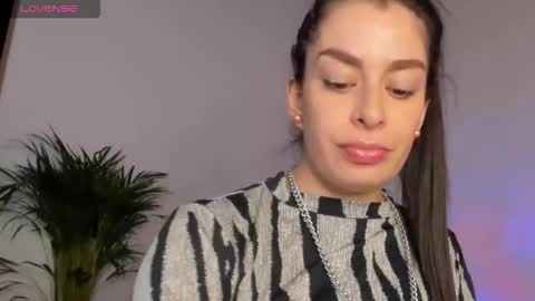 misspaulag online show from January 14, 2:38 am