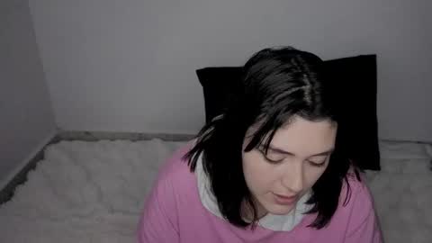 sarah online show from March 2, 12:43 am