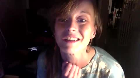 Chellsee Bliss online show from June 11, 5:04 am