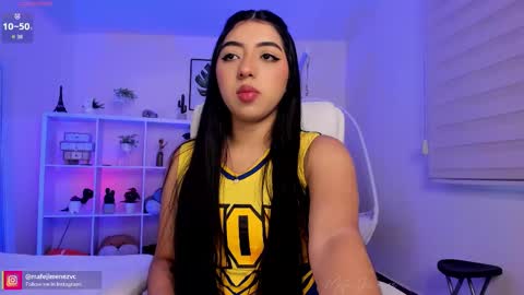 Mafe Jimenez online show from October 22, 1:27 pm