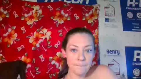 MIssVelvetVibes online show from March 18, 4:50 am