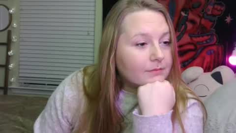 Missy Ink online show from December 12, 8:25 am