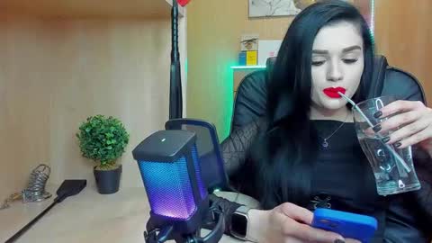 Mistress Kristi online show from February 4, 6:17 pm