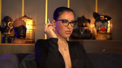 Mistress Kelly online show from March 20, 11:31 pm