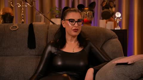 Mistress Kelly online show from October 12, 11:07 pm