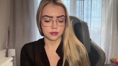 SANDY online show from January 29, 2:53 pm