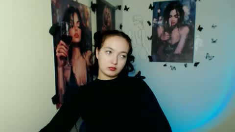 Aria online show from November 17, 7:20 am