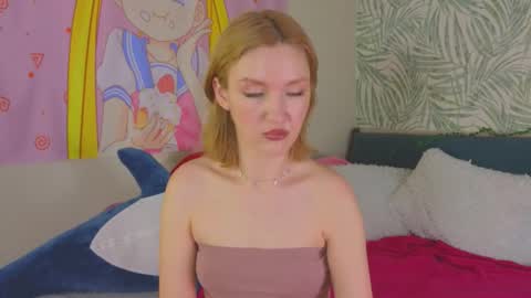 alice online show from October 6, 9:37 am