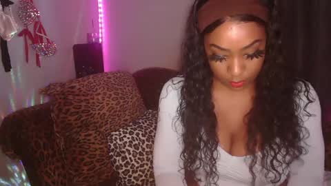 Precious online show from September 28, 8:14 pm