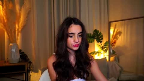 milkyway  online show from October 6, 4:23 pm