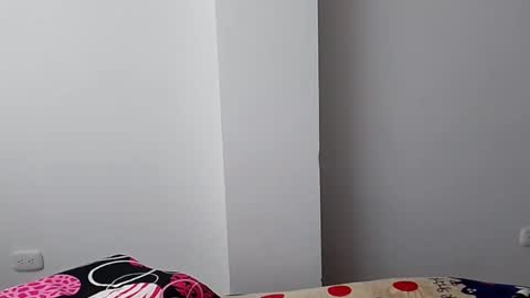 mmsexymm84 online show from December 20, 8:01 pm