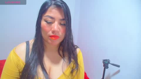 Catalina online show from February 23, 2:35 am