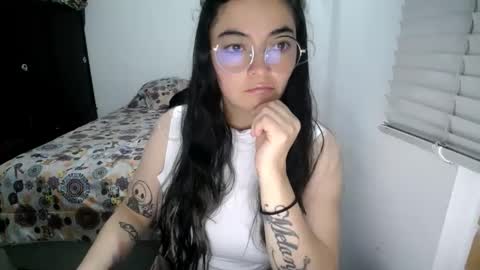 Sam online show from January 6, 1:42 am