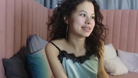 moco_choco online show from March 9, 2:15 am