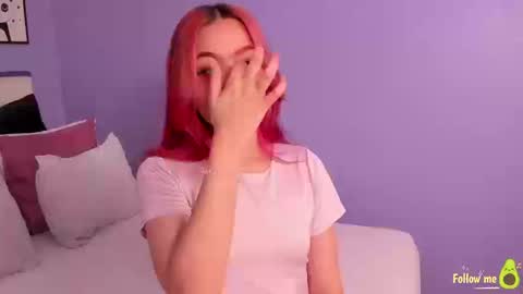 Molly  online show from September 19, 6:01 am