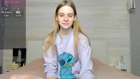 Molly Hunt online show from January 21, 3:26 am