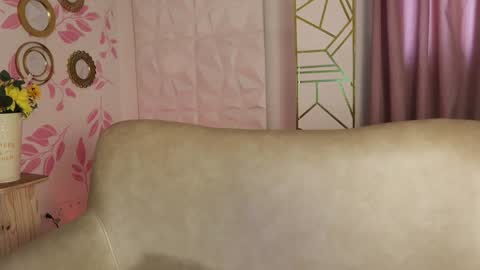   MOLLY   online show from January 15, 2:56 pm