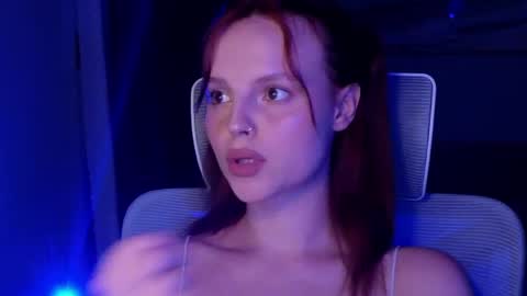 Molly online show from April 24, 4:32 pm