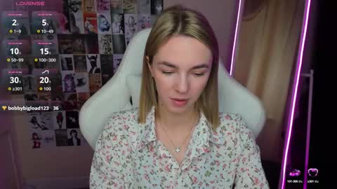 Molly online show from September 12, 1:28 am