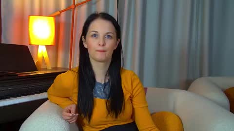 Molly online show from November 23, 9:38 pm