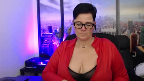 MollySun Nina Randmann online show from December 20, 6:24 pm