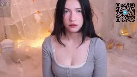 moment_with_mee online show from November 17, 10:32 pm