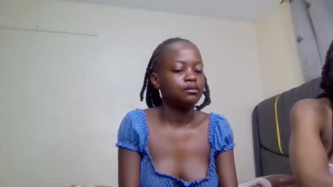 Mona online show from September 25, 12:32 am