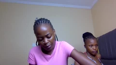 Mona online show from November 5, 2:50 am