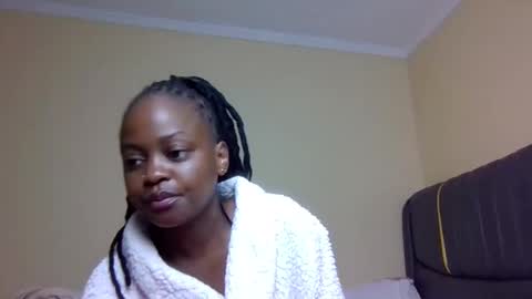 Mona online show from November 11, 3:35 am