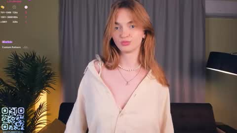 Mona online show from September 27, 5:31 pm