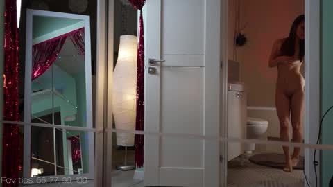 Monia Help me get 20000 subscribers online show from February 27, 5:04 pm