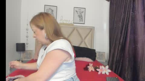 Mony online show from February 9, 11:45 am