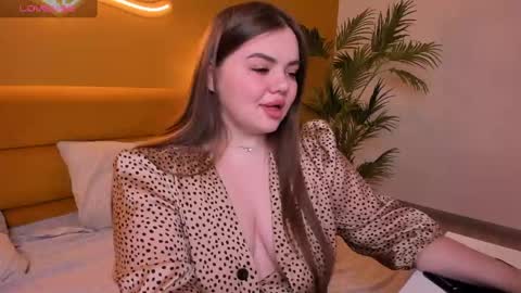 Monika online show from February 5, 1:15 am