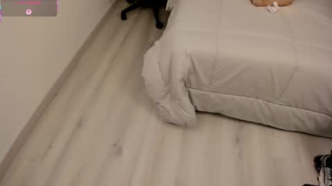 Monique  online show from May 15, 11:29 pm
