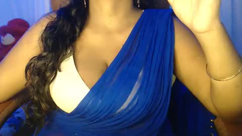 Maya online show from September 27, 1:29 pm