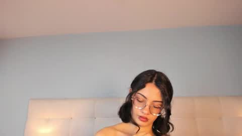 Elizabeth  online show from November 25, 7:26 pm