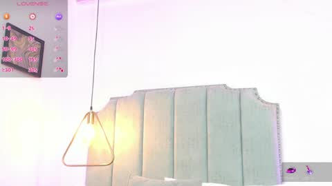 Moon online show from April 30, 12:16 am