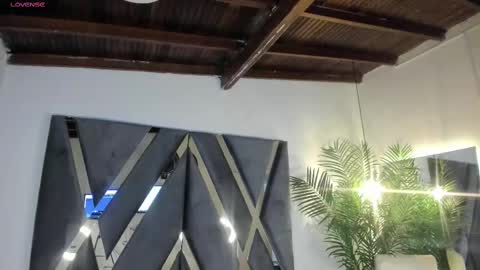 Luna  online show from September 14, 2:04 pm