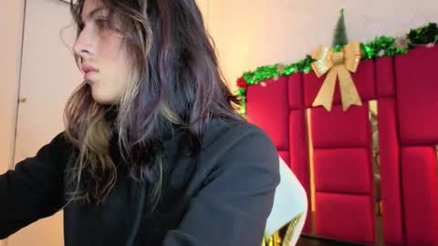 Winy online show from December 18, 11:15 am