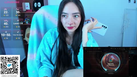 MOON  online show from January 21, 12:25 am