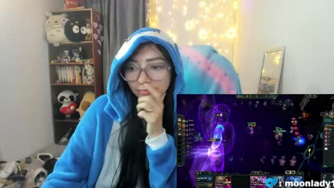 MOON  online show from April 8, 4:47 am