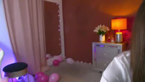 moonligt_iris online show from March 21, 6:07 am