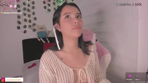 moonliight__ online show from February 26, 11:15 pm