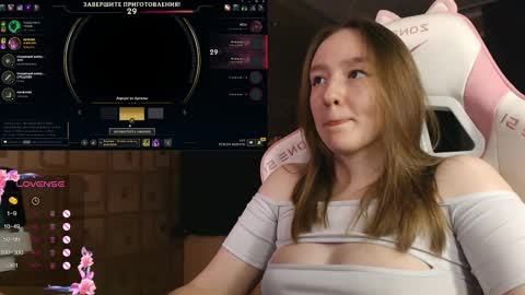 Katrin online show from October 4, 7:07 pm