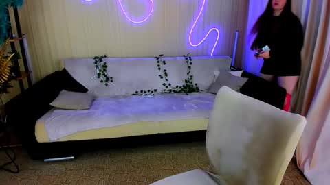 Betty online show from October 12, 4:15 am